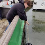 Der Umgang mit dem Pütz muss auch geübt werden